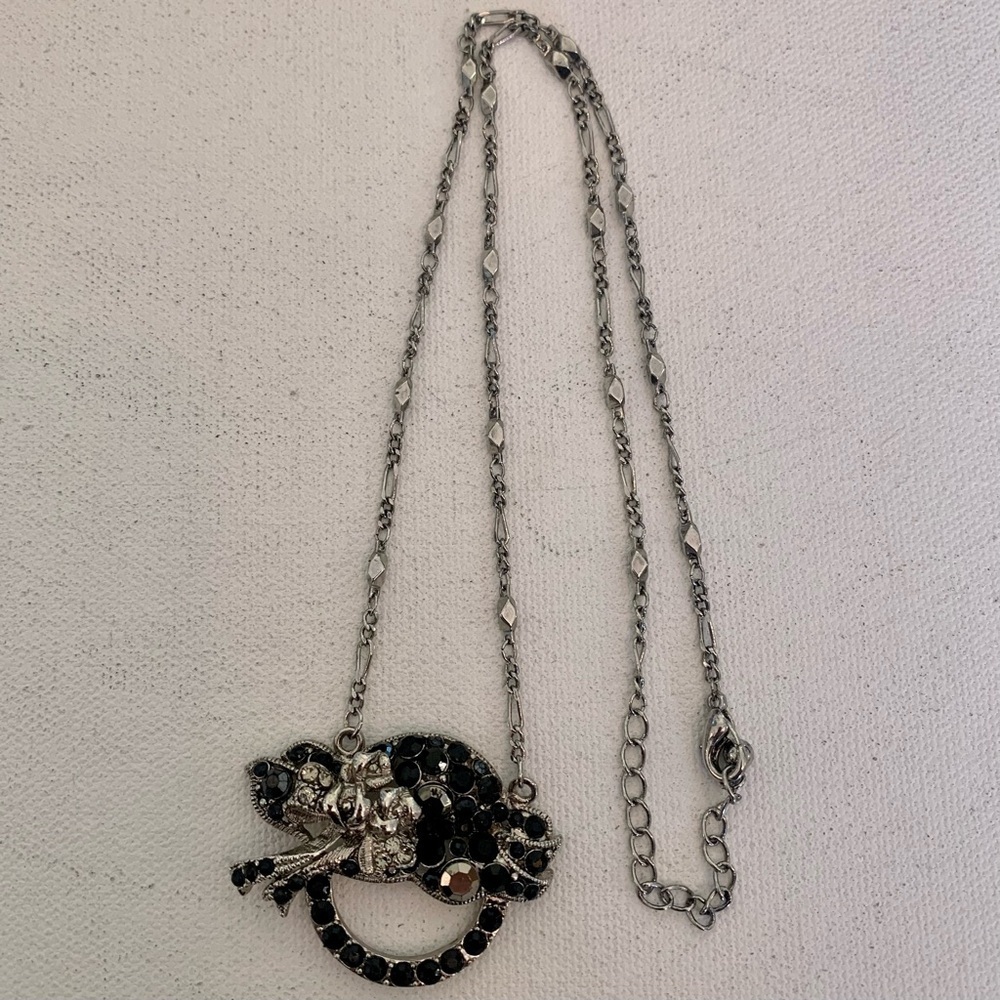 VTG Silver-Tone Black Rhinestones Circle Pendant Necklace Diamond Bar Chain 20" - Picture 2 of 12